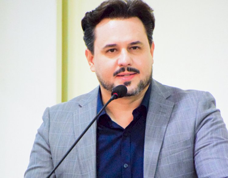Crepaldi apresenta projetos para ampliar proteção e cuidados à população idosa de Bariri