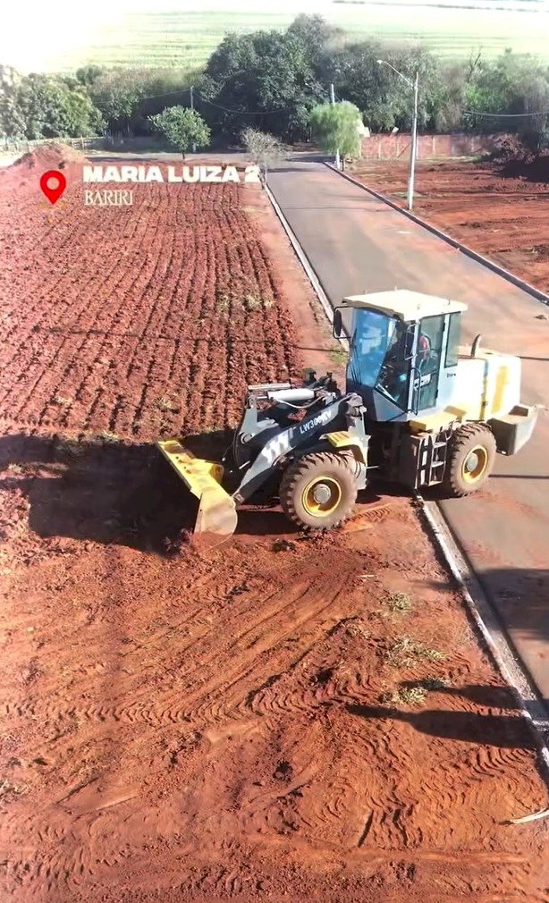 Bariri inicia preparação da área para construção de 40 casas populares